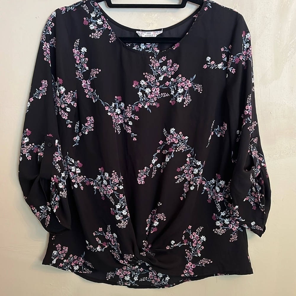 Pink Republic Rounded Neck Button Sleeve Blouse Size S